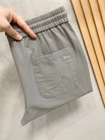 新品休闲裤