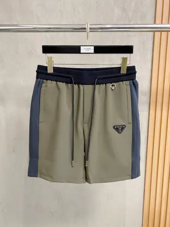 Spring and summer latest casual shorts