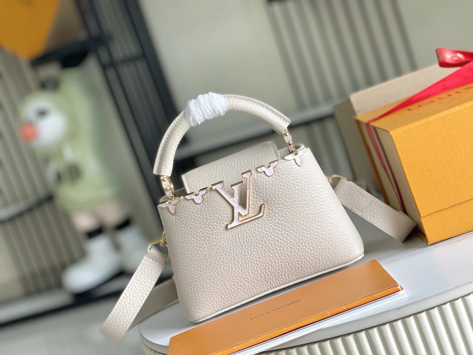 LVM11341 花卉链条手袋 女士斜挎包 - 细节图 2
