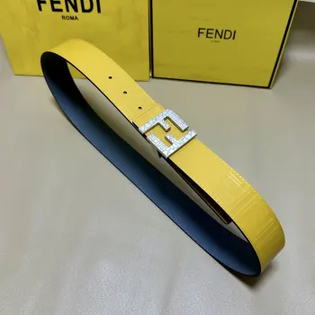 <p> FENDl  芬迪 宽40MM双面原版小牛皮 搭配单钌钯电镀扣 完美的手感.油边 出众的设计.风格 高贵奢华 时尚大方 高清实拍 货真价实 品质保证 双面  用</p>