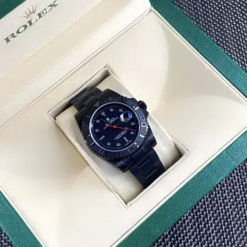 <p>劳力士潜航者 海外定制版 黑武士惊艳降临 据广大表友强烈要求 推出——全黑色 具有特殊意义的劳力士黑武士鬼王坚实 稳定 耐用的基础 采用PVD真空负离子黑变技术 坚硬的黑色外衣 </p>