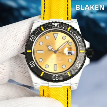 <p> BLAKEN 碳纤维改装劳力士水鬼   玩表人的个性选择</p><p>当经典劳力士潜航者遇上 BLAKEN 改装美学 腕间潮流就此革新 </p><p>SUB碳纤维复合表壳超轻配置 告别压腕感 日常佩戴毫无束缚 </p><p>搭载一体丹东3135机芯坐镇 精准走时与耐用性始终在线</p>