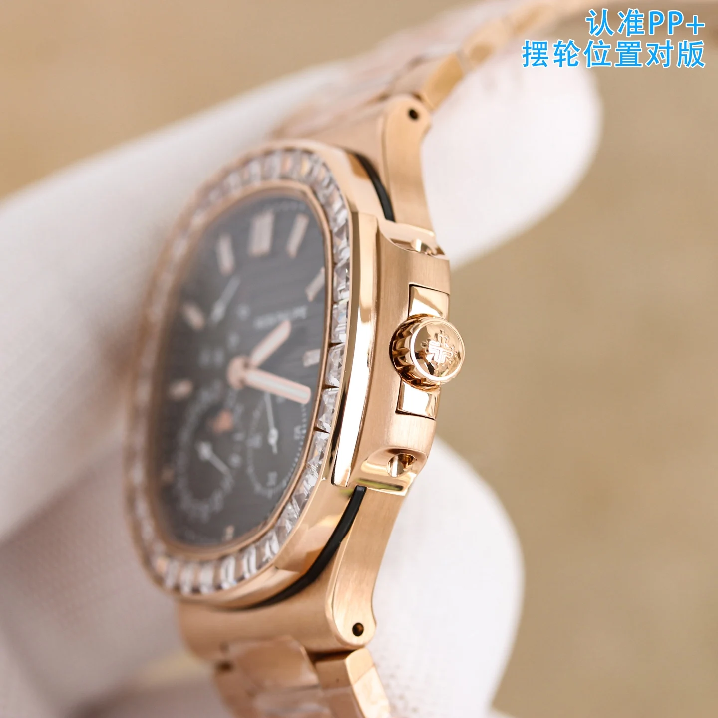 PATEK PHILIPPE 5712 Manual Cal. 240 Pearl Dial Patek Philippe Nautilus Elegant Sports Watch Men s Mechanical Watch - Detail view 9