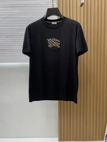 最新款圆领短袖