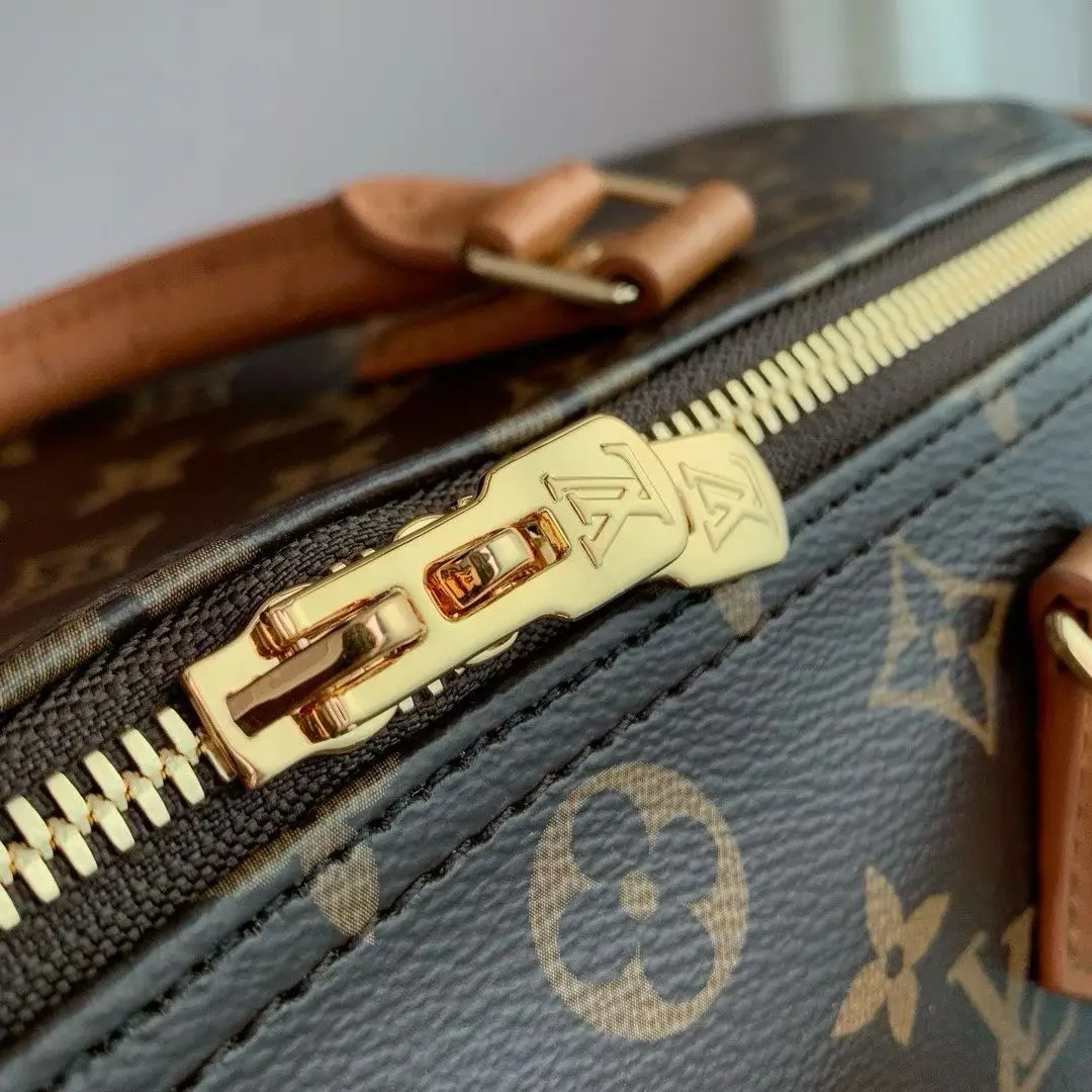 Louis Vuitton M87212 Coated Canvas Handbag Women s Shoulder Bag - Detail view 5