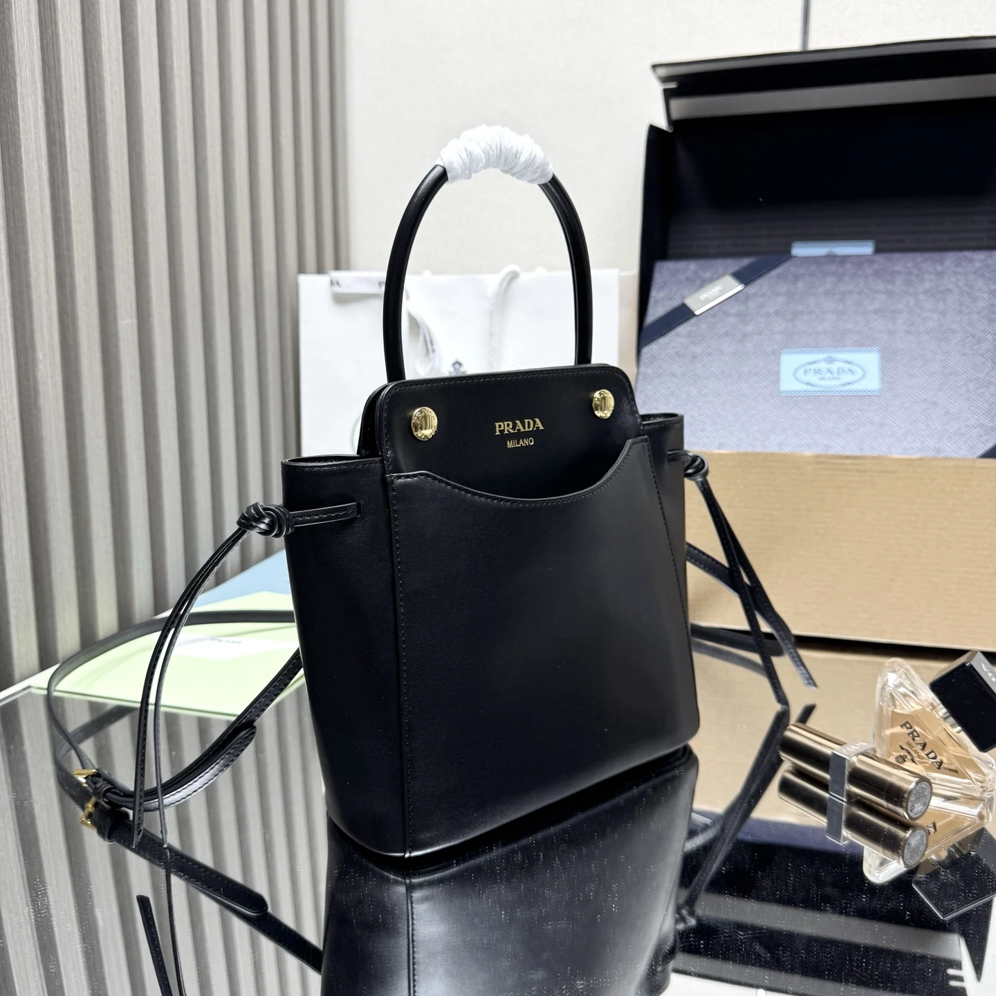 普拉达1BA496 新款牛皮手袋 女士斜挎包 - 细节图 3