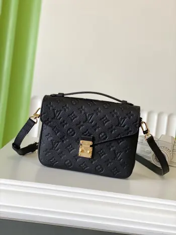 <p>M41487 25×19×7</p><p>POCHETTE 全皮邮差包</p><p>顶级原单 变码芯片</p>