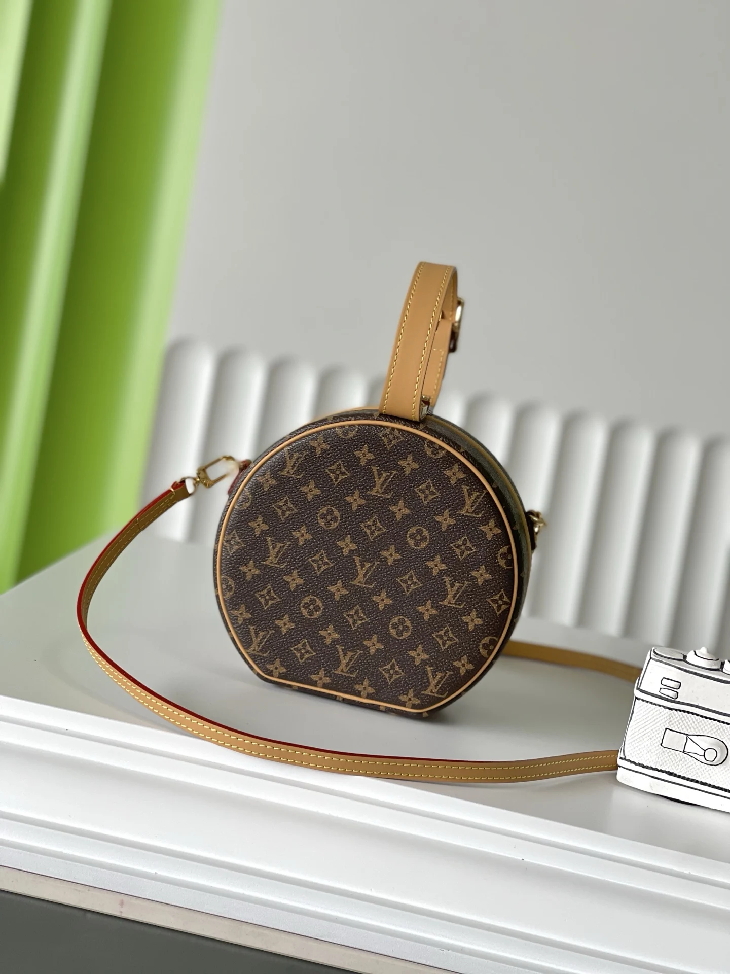 Louis Vuitton M43514 PETITE BOITE CHAPEAU box bag handbag crossbody bag - Detail view 3