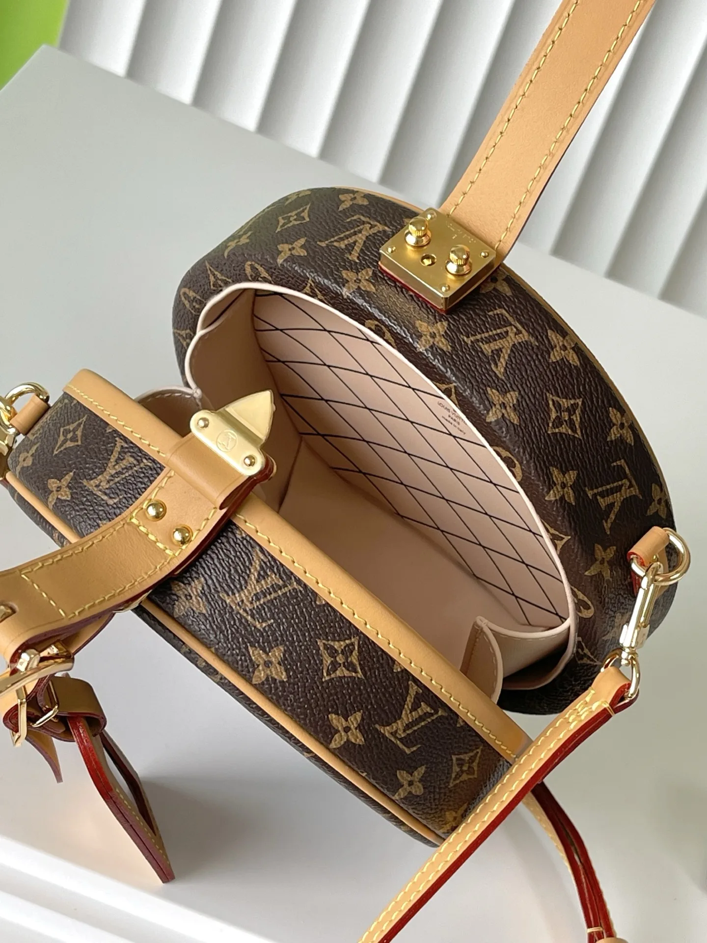 Louis Vuitton M43514 PETITE BOITE CHAPEAU box bag handbag crossbody bag - Detail view 8