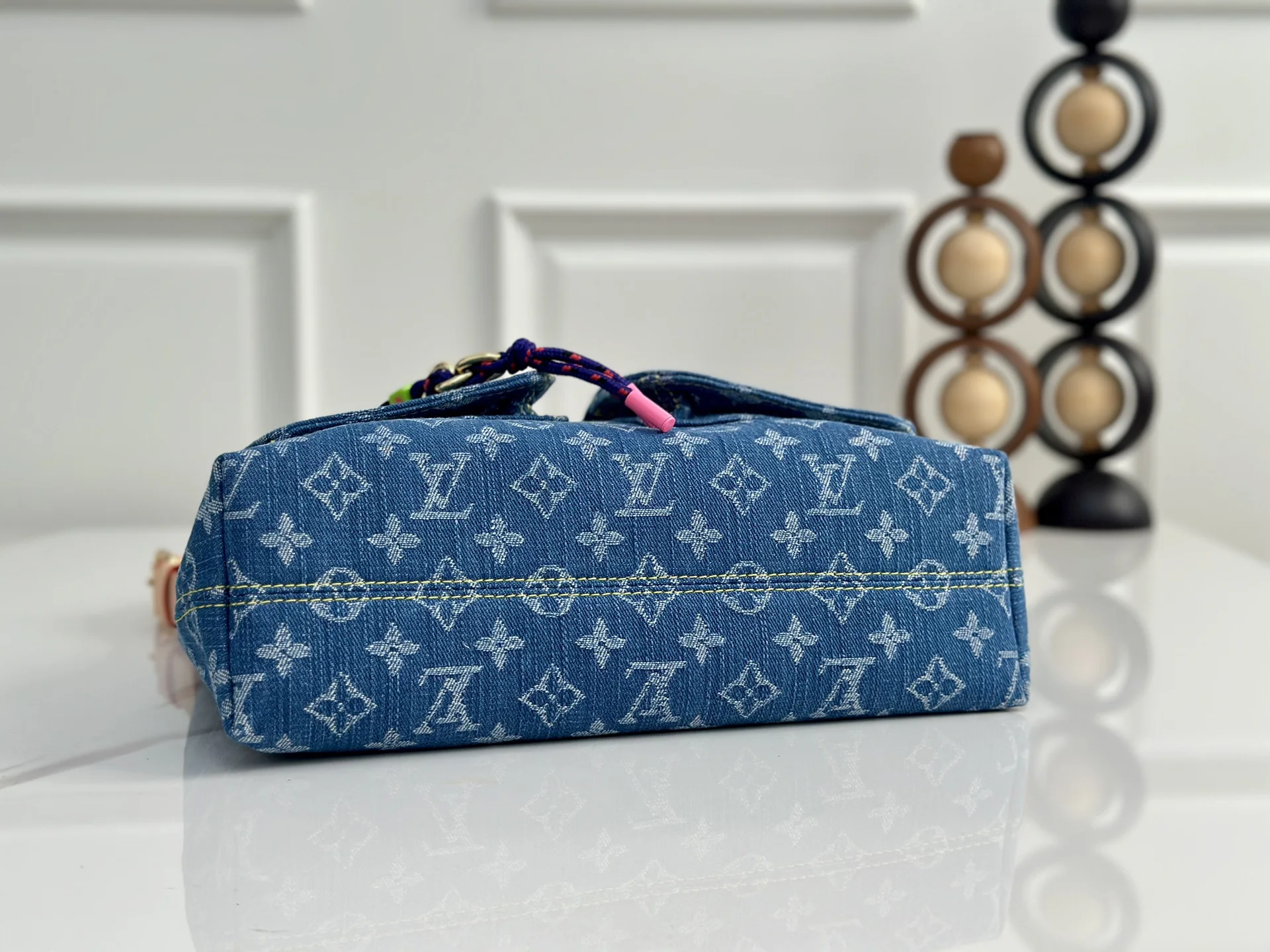Louis Vuitton M27329 Denim Fabric Tote Bag Women s Shoulder Bag - Detail view 4