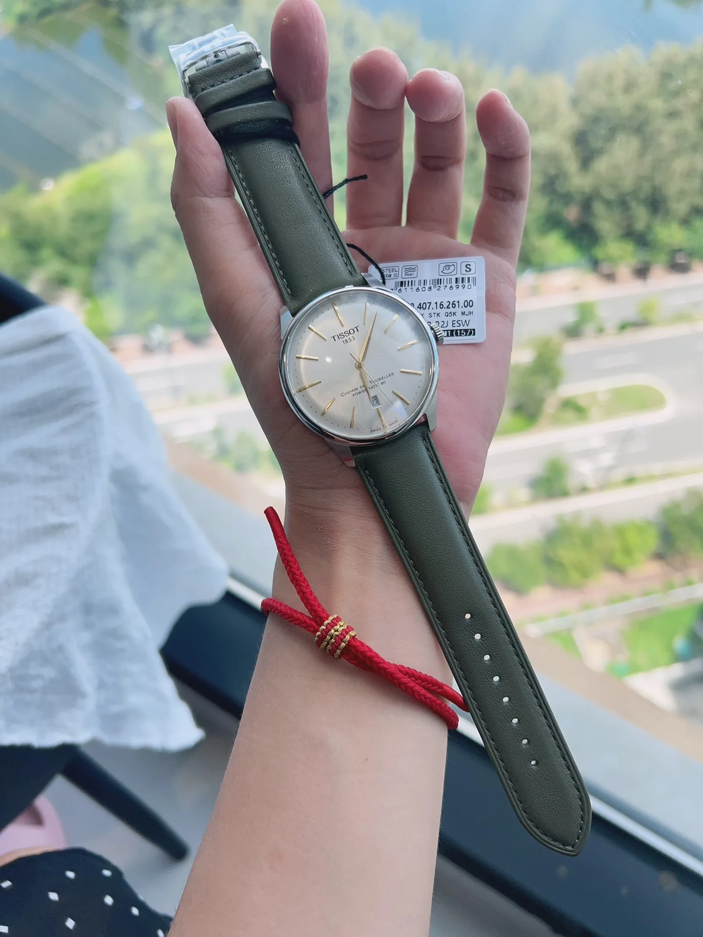 原单天梭手表|高仿天梭手表|精仿天梭手表|一比一天梭手表<p>original Tissot,天梭2023新款杜鲁尔自动机械表 龚俊同款 原厂配件搭载2824/c07镂空机芯 蓝宝石玻璃  42mm表径/10.89mm厚度 39mm两个尺寸</p><p>简洁大方 商务百搭 是天梭机械表不可多得佳品 </p>