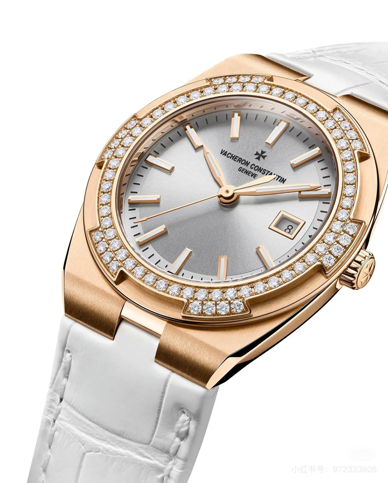 <p>光圈VACHERON CONSTANTIN江诗丹顿纵横四海系列 原装进口石英机芯 简约大三针设计 旭日纹缎拉丝工艺处理 搭配头层牛皮皮带 深邃优雅大方 直径33cm </p>