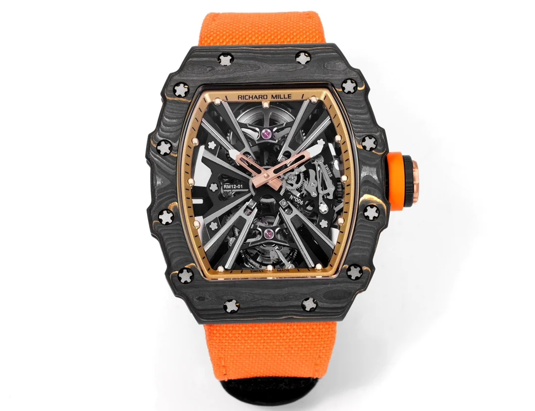 <p> RICHARDMILLE 理查德 米勒RM3 里查德米尔 RM12-01 金碳纤维RM12-01 桶形表壳使用品牌独家的复合材料 Gold Carbon TPT 金碳纤维制作 金箔与碳纤维形成错落有致的纹理 每只表壳的图案都独一无二 推荐男士真飞轮机械腕表 </p>