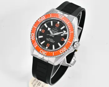 <p>VS+ Factory 欧米茄 OMEGA  XL3/MT2 全新一代海马系列600海洋宇宙腕表</p><p>海洋宇宙腕表问世二十周年之际欧米茄推出全新第四代海马系列海洋宇宙腕表 </p><p>全新腕表传承了海洋宇宙表款的经典设计元素  并通过更纤薄的轮廓和更锐利的线条 为腕表注入更具现代感的风格 腕表原装1比1开模 外观尺寸细节对版 机芯搭载<p>