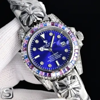 <p>新品 劳力士 ROLEX X43 重工打造克罗心给你不一样的体验 不喜欢撞鬼的你 它绝对是你的知音 劳力士ROLEX 水鬼后镶钻克罗心系列男士精品时尚腕表 搭配进口全自动机械机芯 316精钢表壳 强化矿物耐磨玻璃镜片 太阳出品精致推荐男士机械腕表 