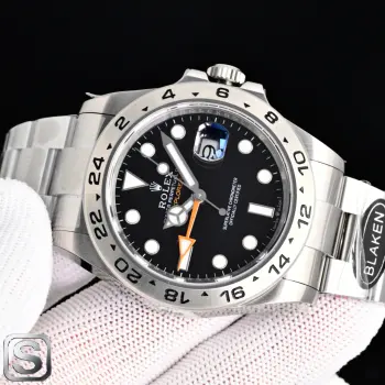 <p>BLAKEN最新升级 劳力士 ROLEX B33 </p><p>(三码合一) 探险家系列 </p><p>RolexExplorer II 226570-0001白探二 / 226570-0002黑探二 探索者的终极选择极地硬核风范  The Ultimate Choice for Explorers, Arctic Strength  </p><p> 42mm霸道表径 力量与优雅的黄金比例 <p>