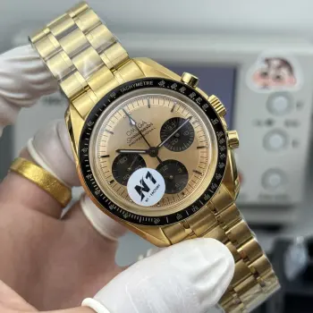  白壳<p>N1Factory 欧米伽 OMEGA OT1 <p>N1欧米茄超霸系列月球表/42M/原版一致双T避震器3861机芯</p><p>经典传承 最新力作 推出超霸系列月球表</p><p>搭配最新款5珠表带 每排五片拱形表节的表链带 佩戴舒适度和质感有更好体验 男士多功能机械腕表 </p>