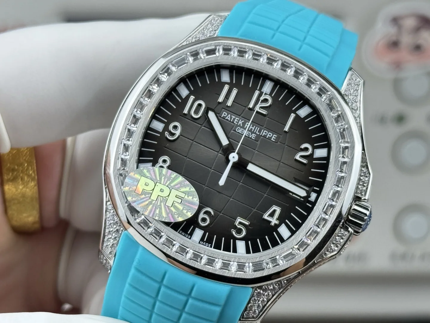 PATEK PHILIPPE Hidden Full Diamond T-Series Watch Men s Mechanical Watch - Detail view 5