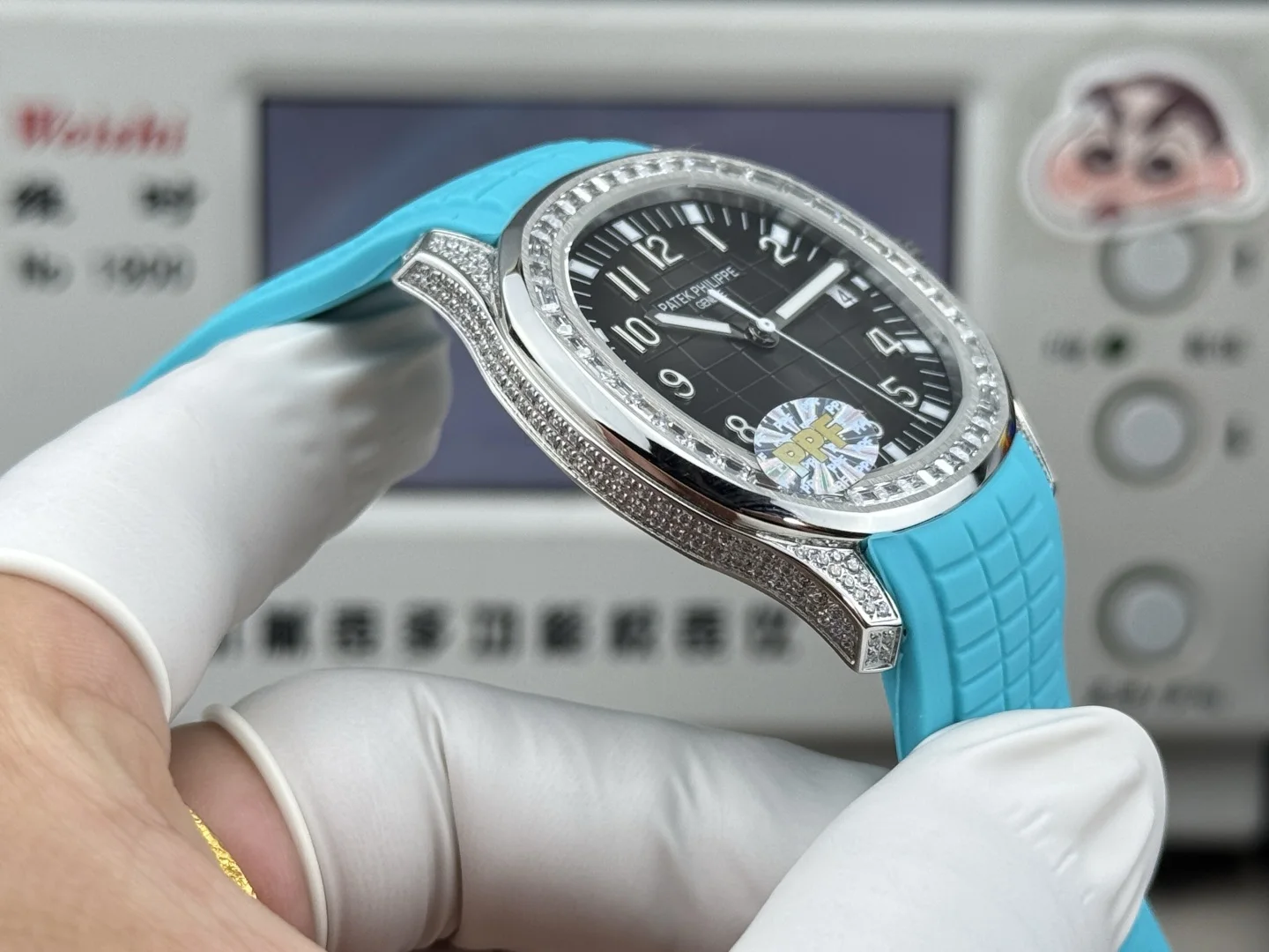 PATEK PHILIPPE Hidden Full Diamond T-Series Watch Men s Mechanical Watch - Detail view 6