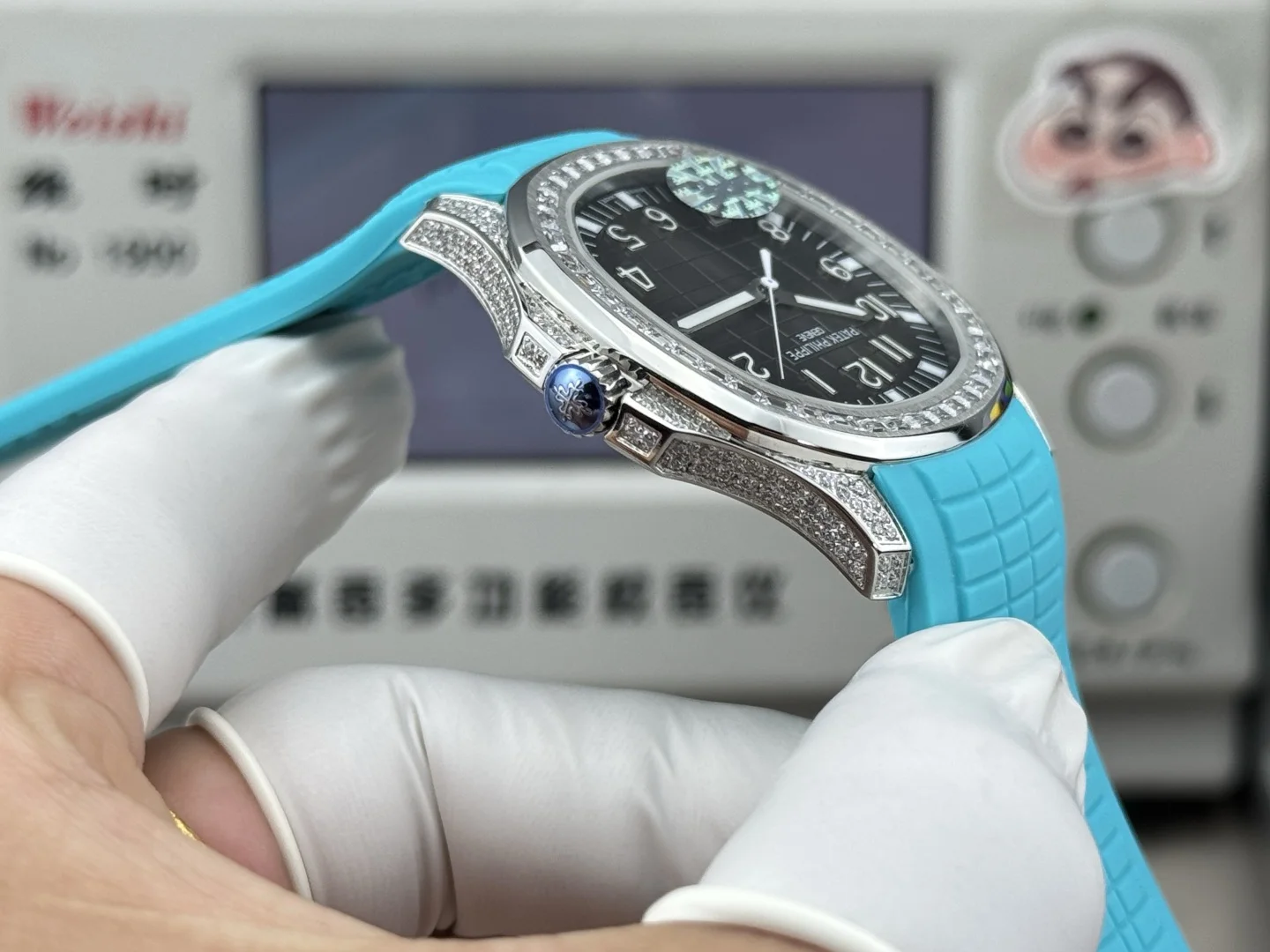 PATEK PHILIPPE Hidden Full Diamond T-Series Watch Men s Mechanical Watch - Detail view 7