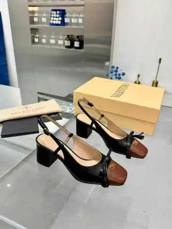 新品羊皮鞋 女士皮鞋
