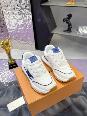 板鞋系列运动鞋 情侣款运动鞋