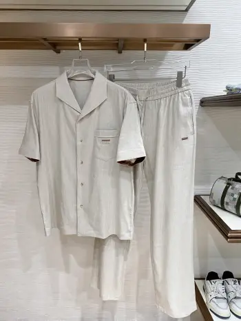 春夏休闲套装