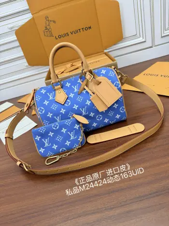 <p>独家(正品原厂进口皮)首发型号 M24424私品 163动态UID    品质和材料第九次再次升级 专柜同步 动态电子芯片 礼品袋 保护纸 铜版电子标签 合格证 皮料是正品代工厂意大利A级树膏皮 私品 是在于品质 五金 面料 手工 油边 是A级出品 拍摄图跟产品一致</p>