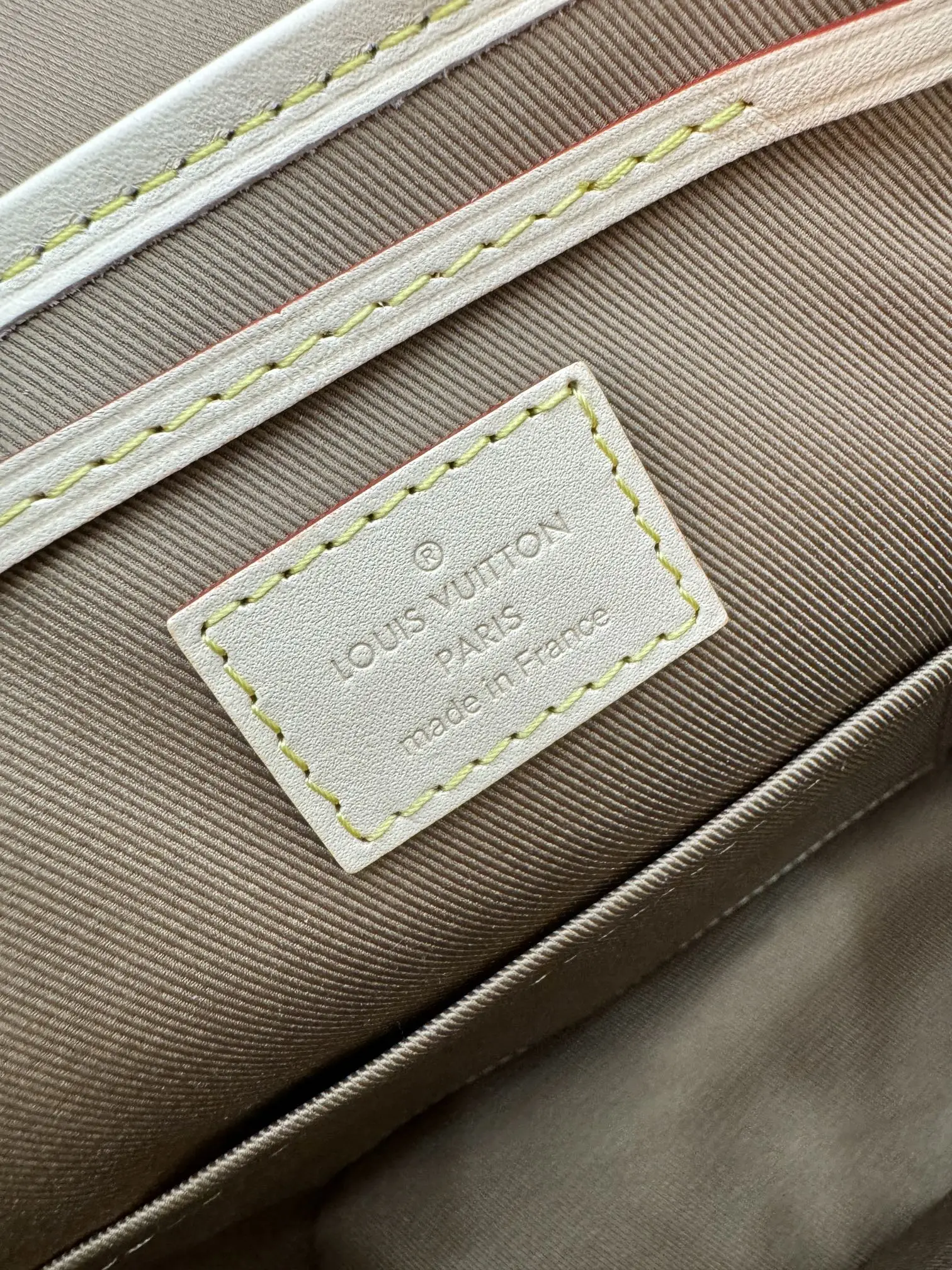 Louis Vuitton M11199 Imported Diamond Handbag Women s Backpack - Detail view 7