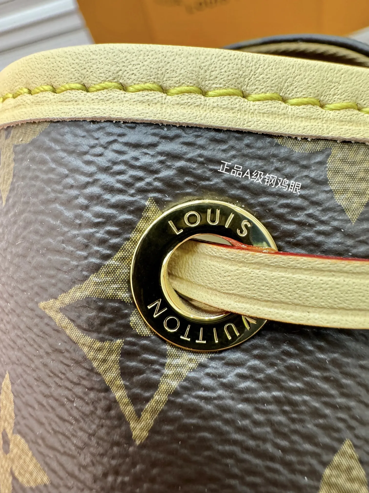 Louis Vuitton M11199 Imported Diamond Handbag Women s Backpack - Detail view 8