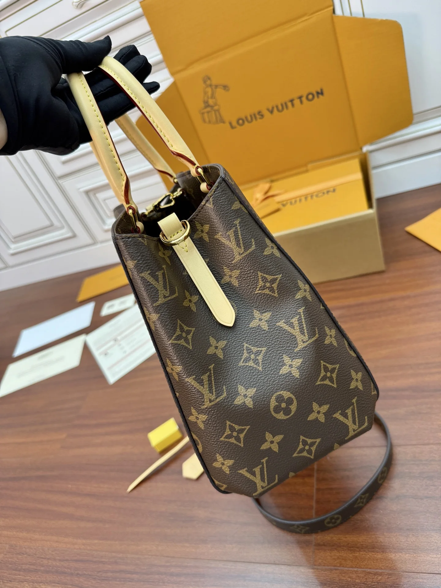 LVM41056 意大利A级树膏皮手袋 女士斜挎包 - 细节图 3