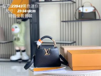 <p> 163 芯片  特级精品原厂皮M23943迷你 黑色花卉金扣 </p><p>本款 Capucines BB 手袋以全粒面牛皮革塑造 Capucines 系列的小巧尺寸 搭配 LV 字母 标志性侧环和 Monogram 花卉翻盖 </p><p>详细特征</p><p> 21 x 14 x 8 厘米</p><p>(长度 x 高 x 宽)</p>