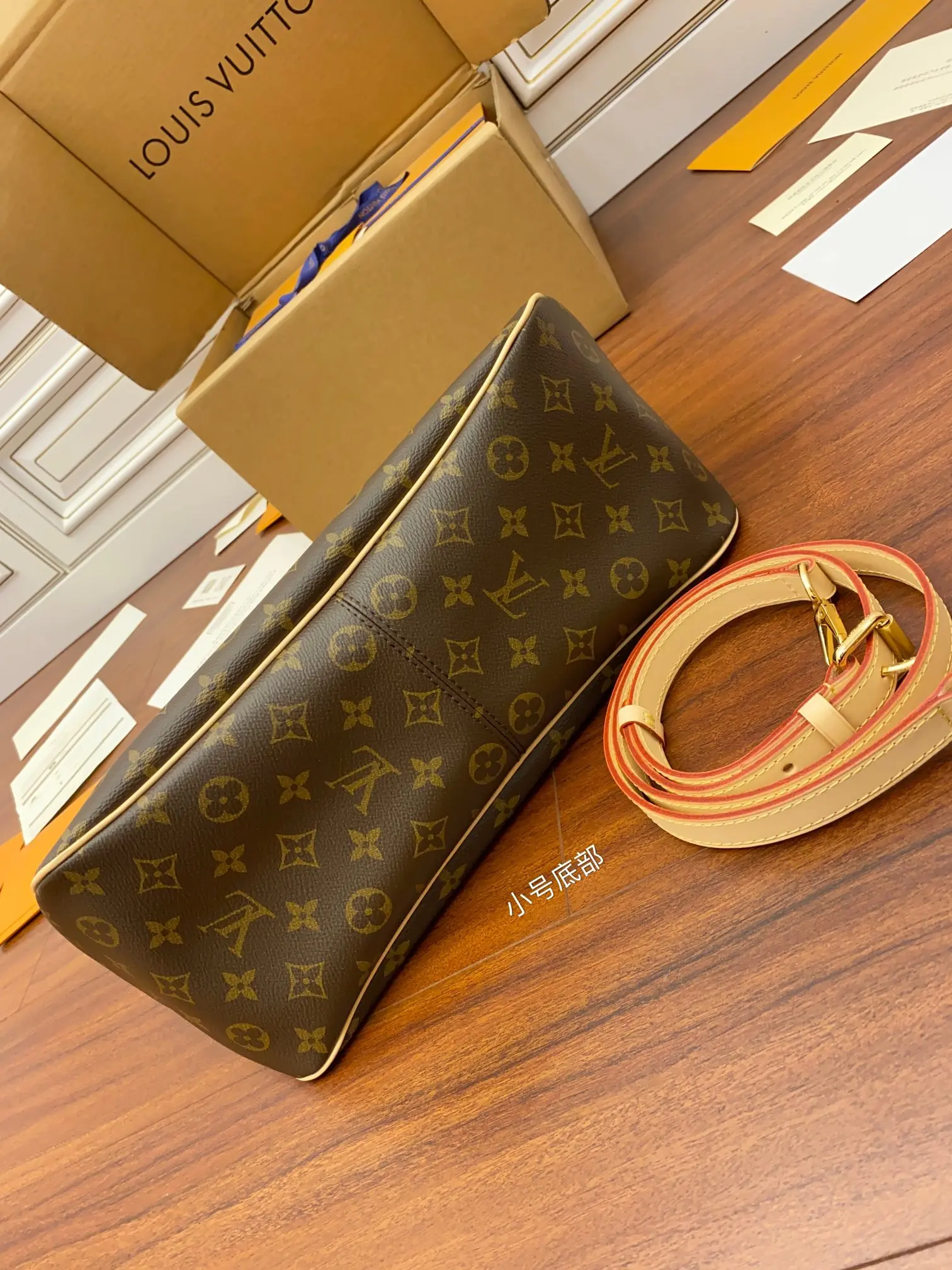 LVM40352 意大利A级树膏皮手袋 女士斜挎包 - 细节图 5