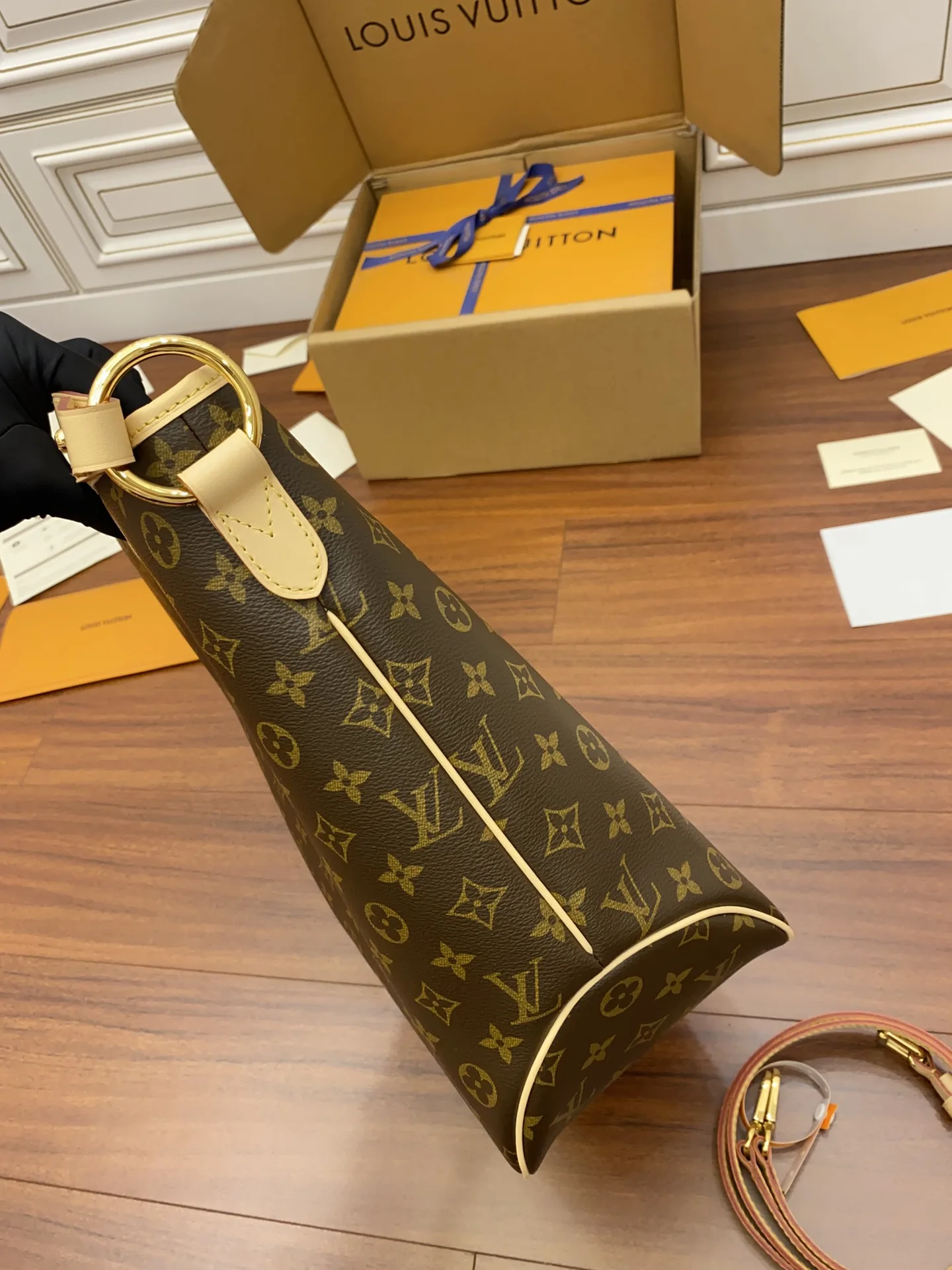 LVM40352 意大利A级树膏皮手袋 女士斜挎包 - 细节图 7