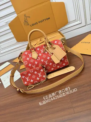 <p>独家(正品原厂进口皮)首发型号 M24425私品 163动态UID    品质和材料第九次再次升级 专柜同步 动态电子芯片 礼品袋 保护纸 铜版电子标签 合格证 皮料是正品代工厂意大利A级树膏皮 私品 是在于品质 五金 面料 手工 油边 是A级出品 拍摄图跟产品一致</p>