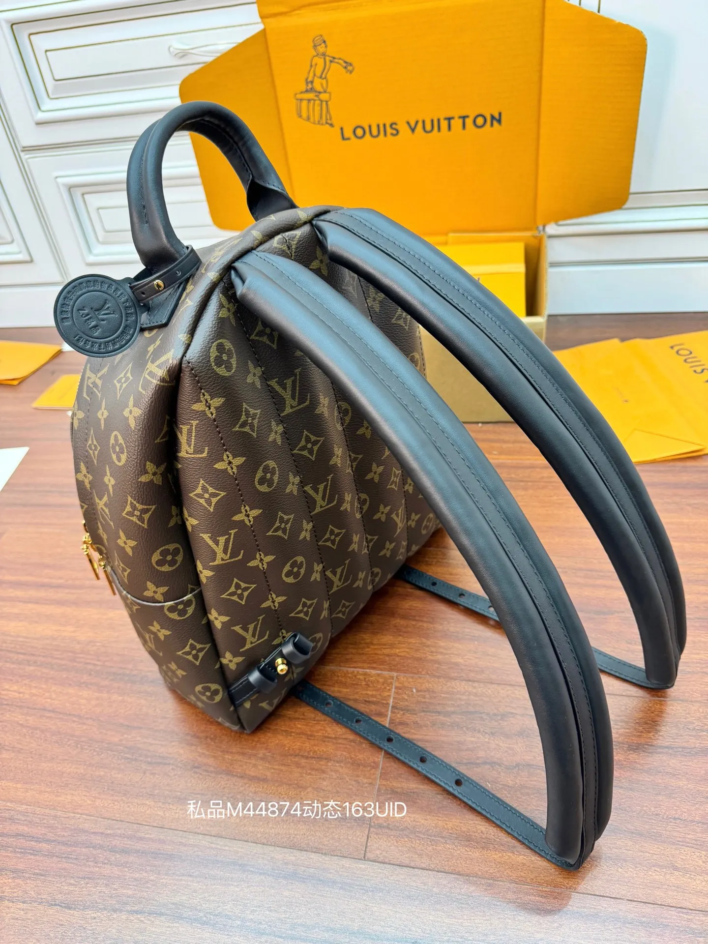 Louis Vuitton M44874 Imported Diamond Handbag Women s Backpack - Detail view 2