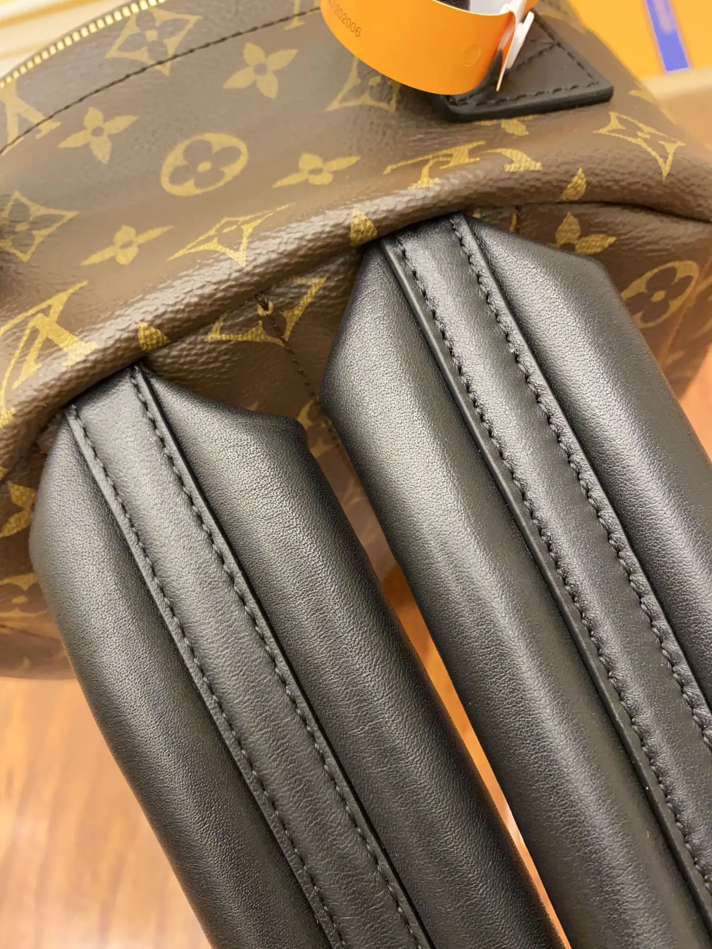 Louis Vuitton M44874 Imported Diamond Handbag Women s Backpack - Detail view 5