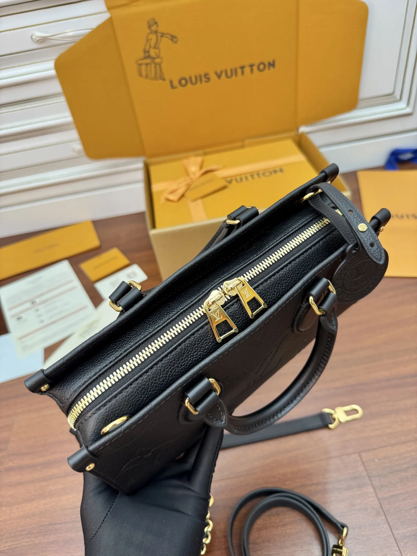 LVM23640 意大利A级树膏皮手袋 女士斜挎包 - 细节图 9
