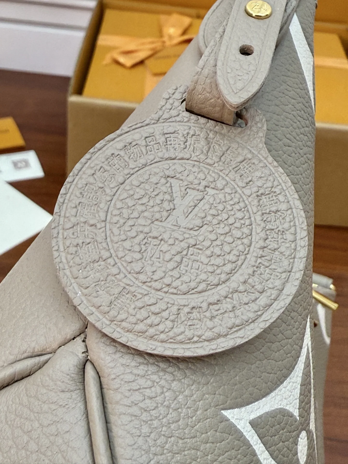 LVM13224 意大利A级树膏皮手袋 女士斜挎包 - 细节图 10