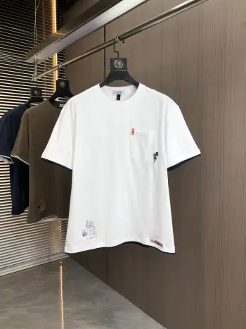 春夏新品时尚圆领短袖