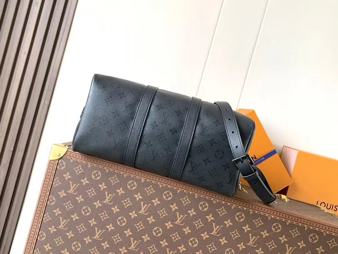 LVM28370 涂层帆布手袋 女士斜挎包 - 细节图 4