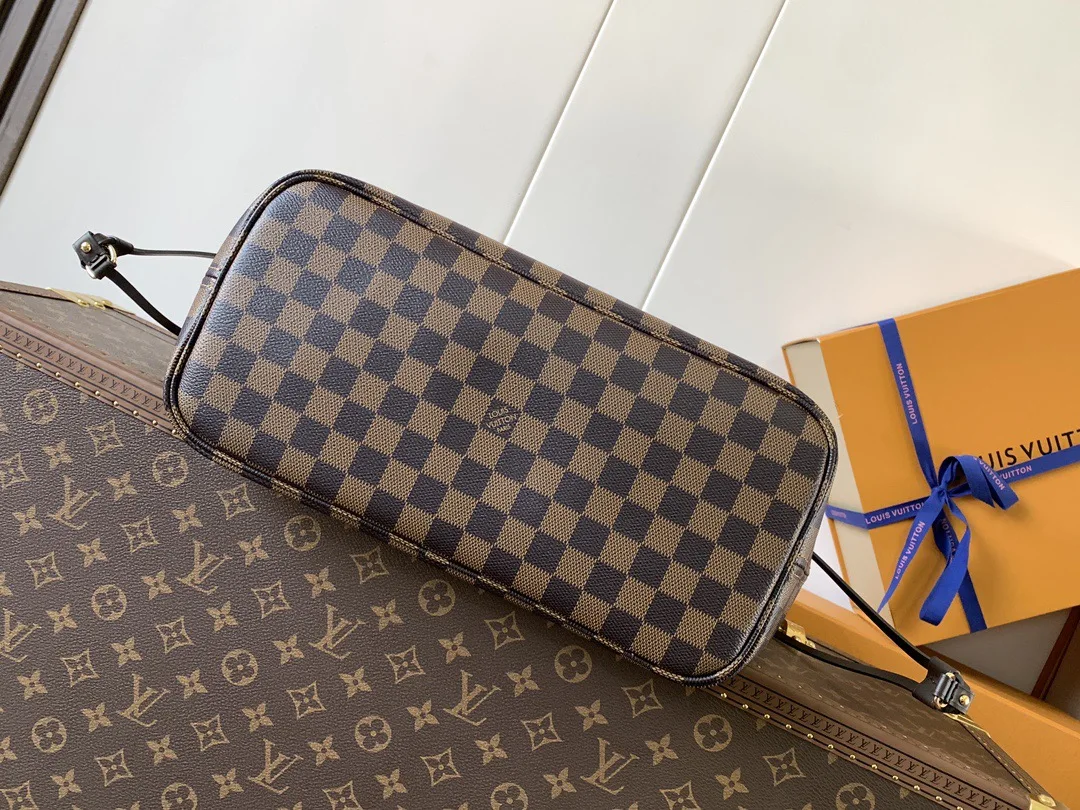 Louis Vuitton N41358 Classic Shopping Bag Women s Shoulder Bag - Detail view 4