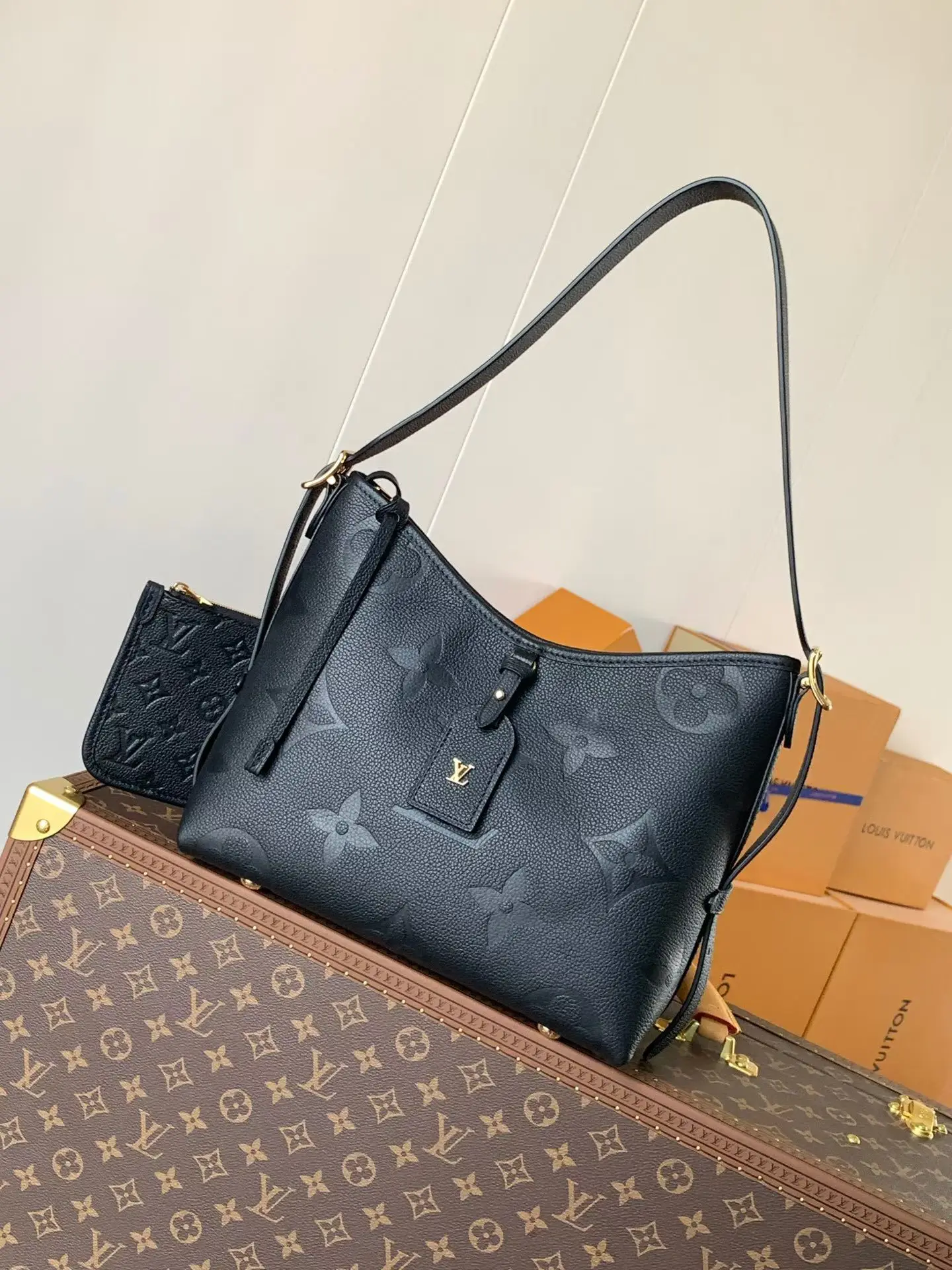 LVM47180 大象灰压花手袋 女士单肩包 - 细节图 1