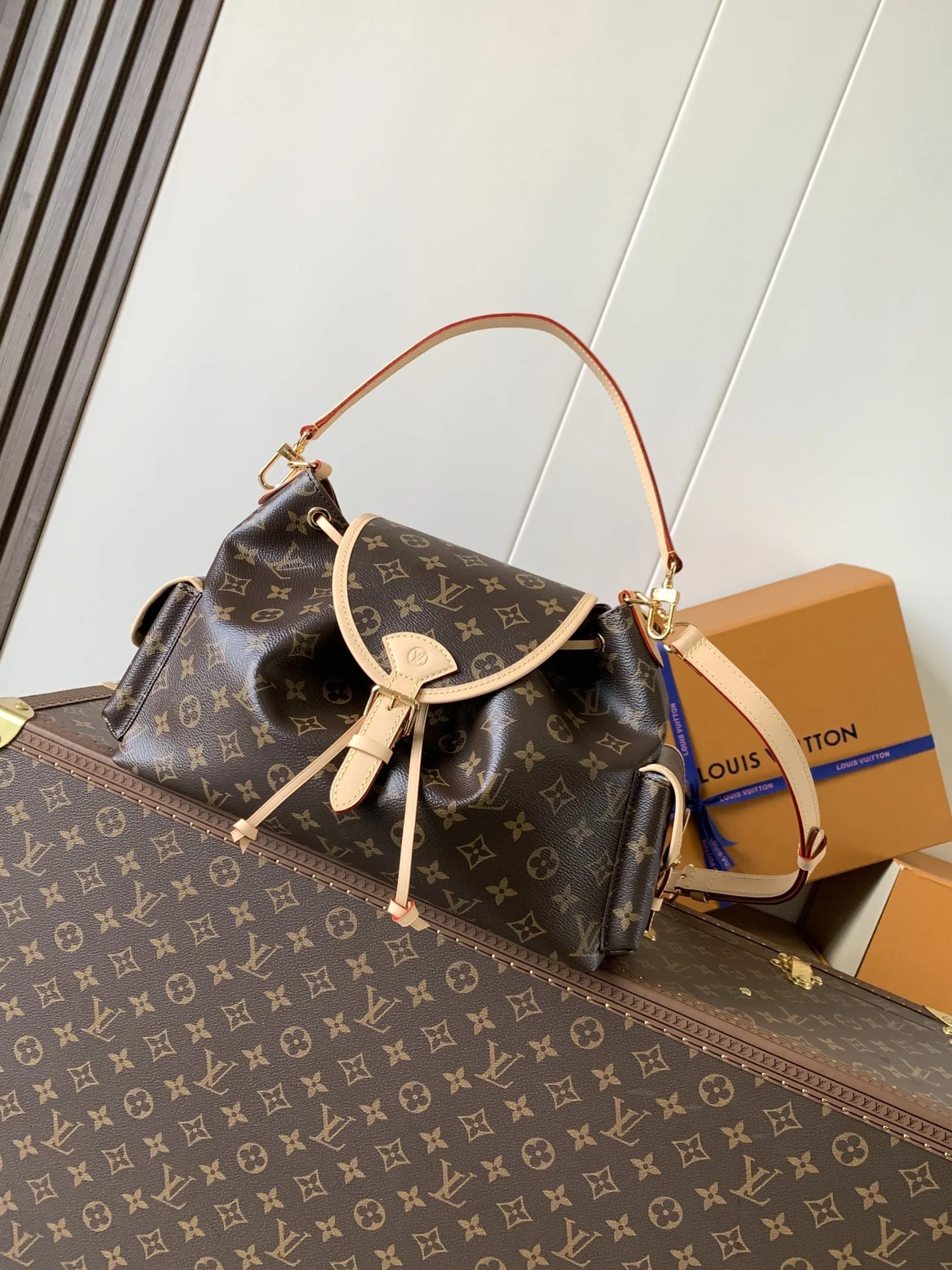 LVM26040 中号手袋 女士斜挎包 - 细节图 1