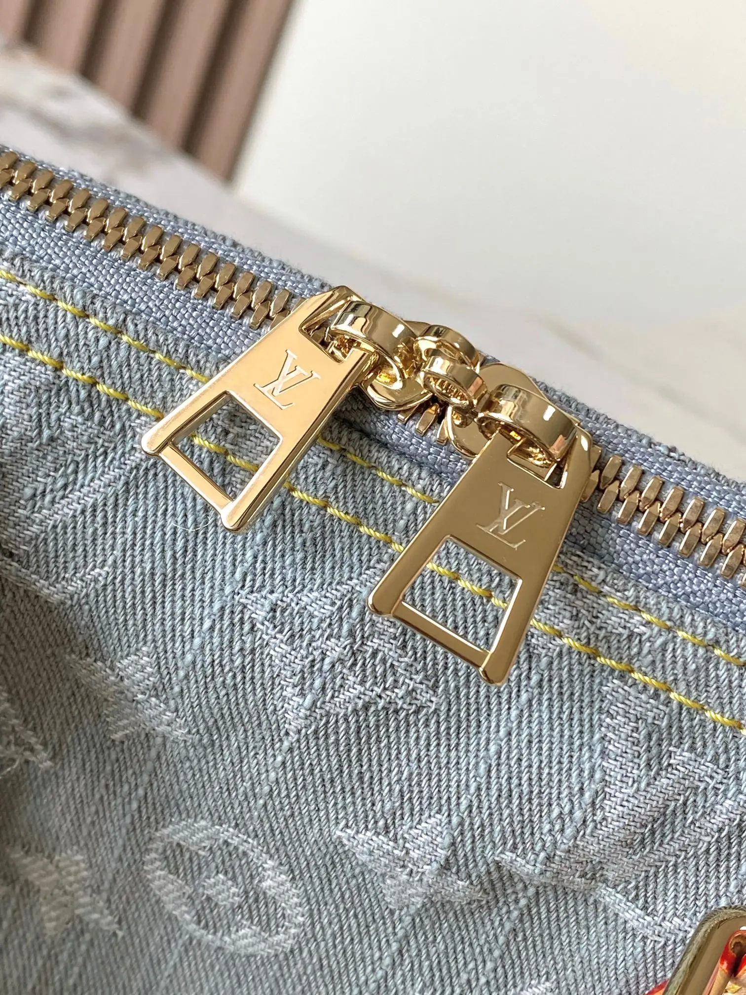 Louis Vuitton M13344 Full Steel Hardware Handbag Women s Shoulder Bag - Detail view 9