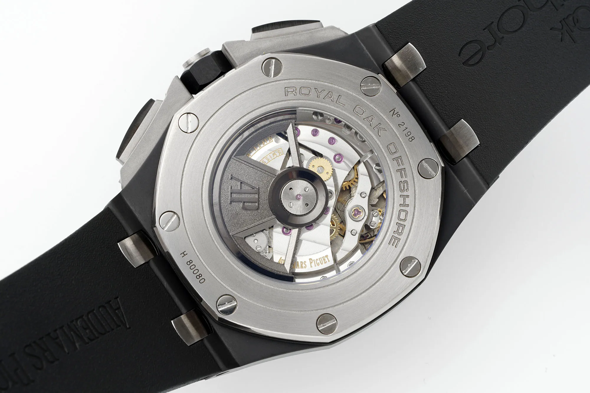 Audemars Piguet Royal Oak Offshore 26400 Series Men s Mechanical Watch - Detail view 8