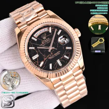 <p>太阳出品<p>UFO 劳力士 ROLEX MT2 日志型40mm 最新推出206克40MMDD日志 搭配27株3255一体机  表带采用原装25节表带 使用纯料打造 并非钨钢 大量避免掉皮情况 电镀为0.6厚金 字体整体还原原版品质 太阳出品精致推荐男士机械腕表 </p>