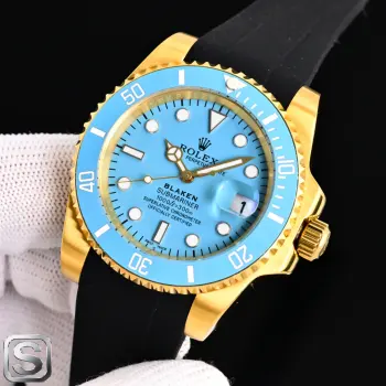 <p>新品首发  劳力士 ROLEX   X43 水鬼改装 定制款SUB水鬼 完美呈现 </p><p>1 特别定制碳纤维圈口 赋予水鬼不一样的风格 体现全新的视觉和触觉体验 </p><p>2 经过无数次的修改 终于呈现出刻字立体 且条丁外有外影的对版完美圈口   温润如玉的超强夜光珠 </p><p>3 整表均采用904L精钢 暗黑质感 </p><p>4 搭载全新日本进口8215机芯 质量稳定 </p><p>5:  下单送收纳盒一个 先到先得 送完为止 颜色随机   太阳出品精致推荐男士机械腕表 </p><p>立即抢购 </p>