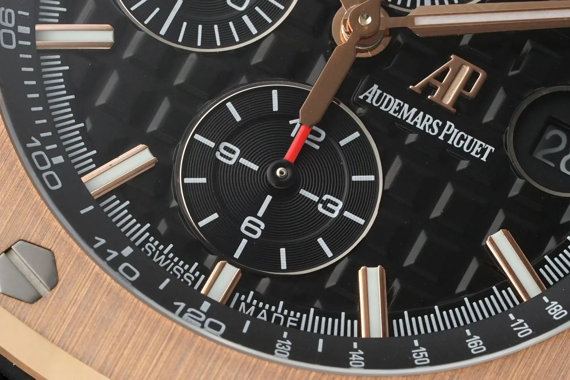 Audemars Piguet Audemars Piguet Royal Oak Offshore 26400 Series Men s Mechanical Watch - Detail view 5