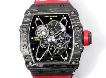 <p>太阳出品出品 <p> 新厂-NEW Factory RICHARD MILLE 理查德 米勒 RM 35-01 NEW RAFAEL NADAL碳纤维腕表——作为亿万富豪的入场劵 BBR </p><p>1:机芯 目前市场最高版本机芯 独家研发原装RMUL3镂空一体机芯 白宝石避震器 经过长期测试 稳定性相当高 机芯打磨到位 原装同步 </p><p>2:表壳 进口NTPT 原装纹路碳纤维打造 轻量</p>